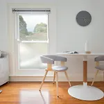 Boutique Studio With Balcony In Perfect Location